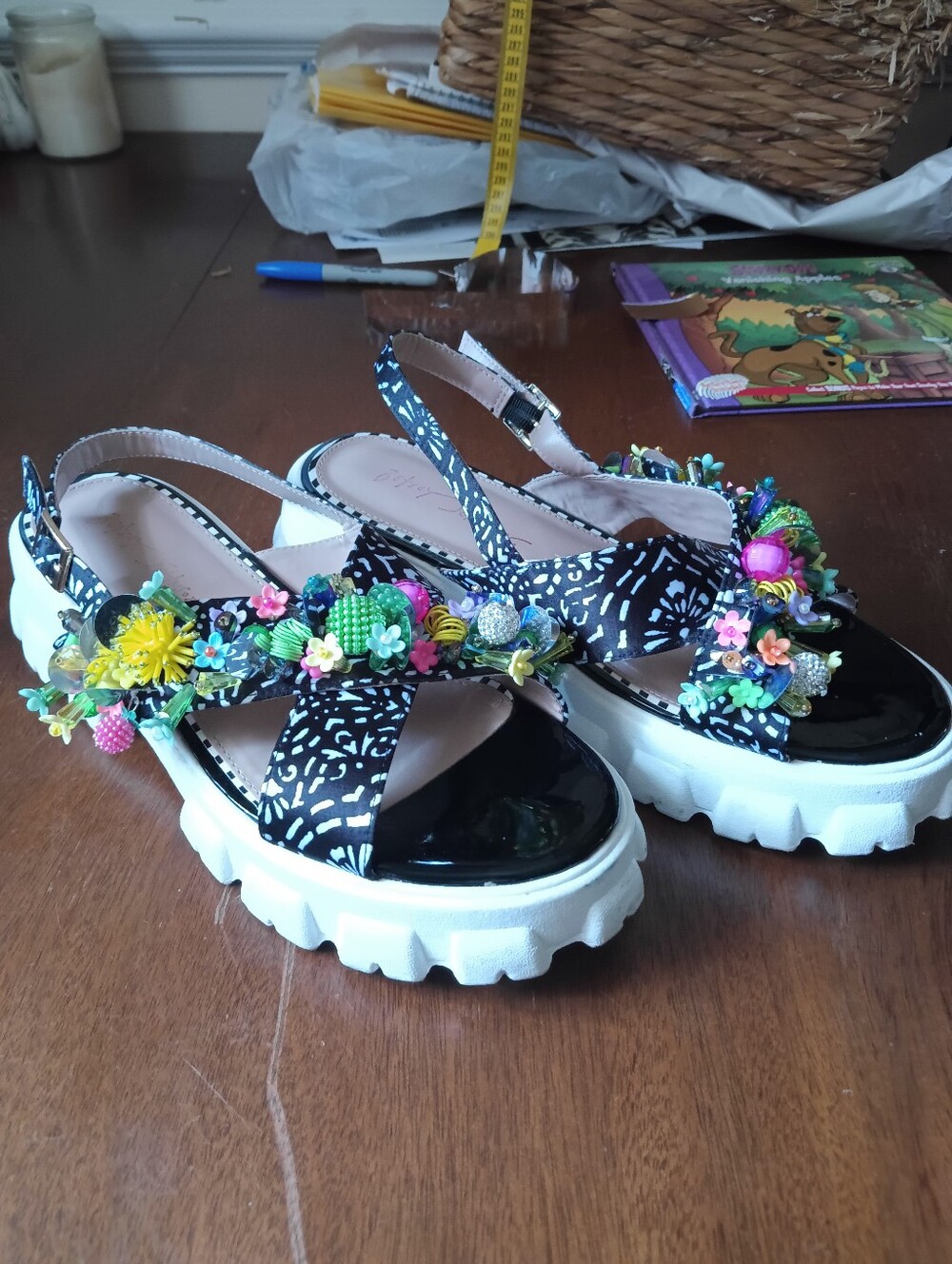 Betsey Johnson Jeweled Frankee Sandals sz 10